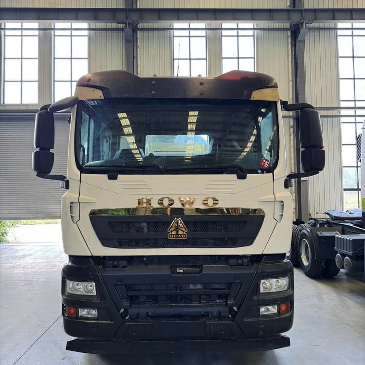 Remanufactured Mixer Truck Howo TX 12 Wheeler 2 remanufactured Howo TX 8X4 350 12 CBM concrete mixer truck (1)