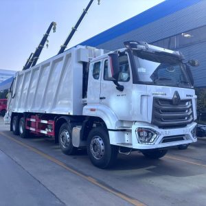remanufactured howo NX 371 8x4 garbage truck (1)