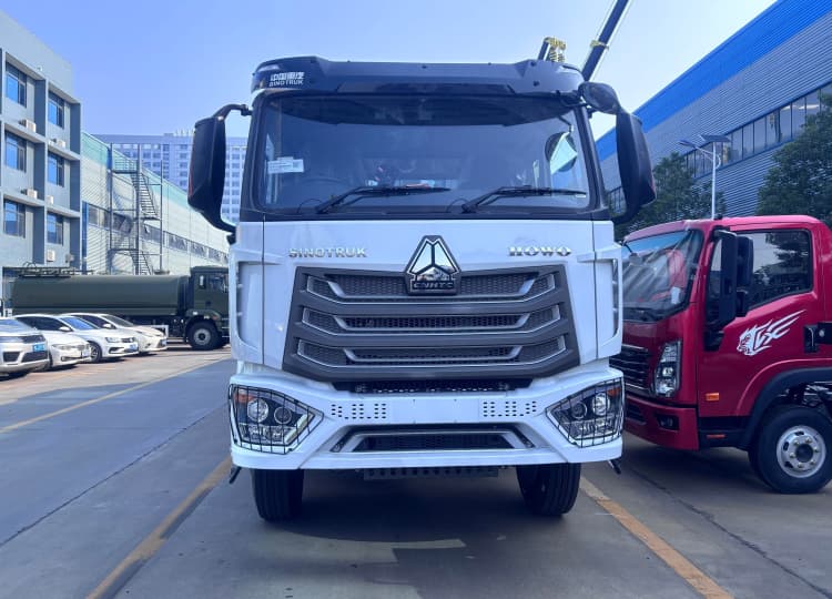 Remanufactured Garbage Truck Howo NX 8×4 6 remanufactured howo NX 371 8x4 garbage truck (1)