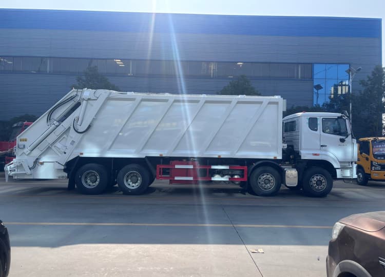 Remanufactured Garbage Truck Howo NX 8×4 7 remanufactured howo NX 371 8x4 garbage truck (1)