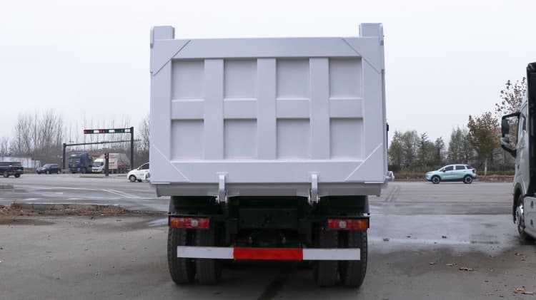 Remanufactured Shacman