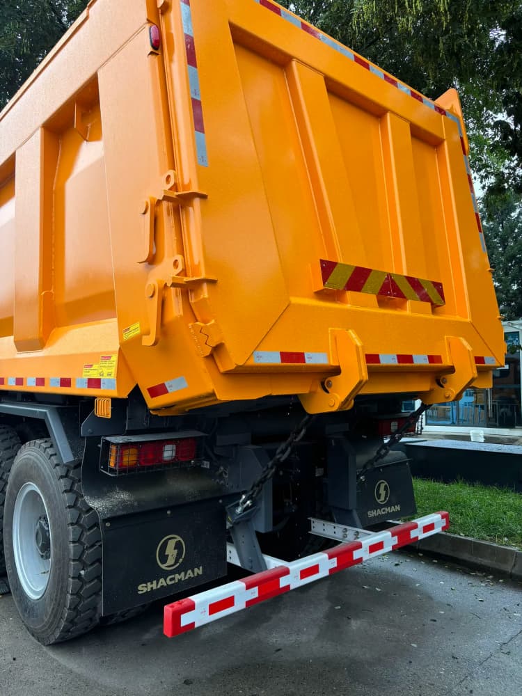 remanufactured shacman x3000 8×4 dump truck