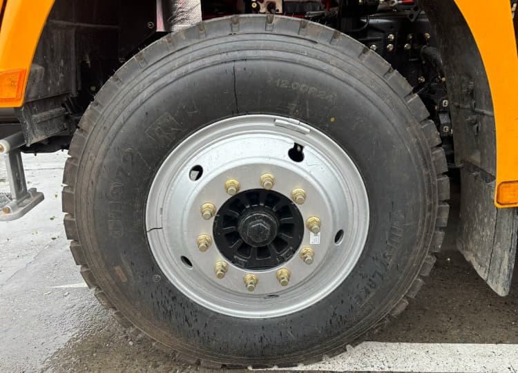 remanufactured shacman x3000 8×4 dump truck