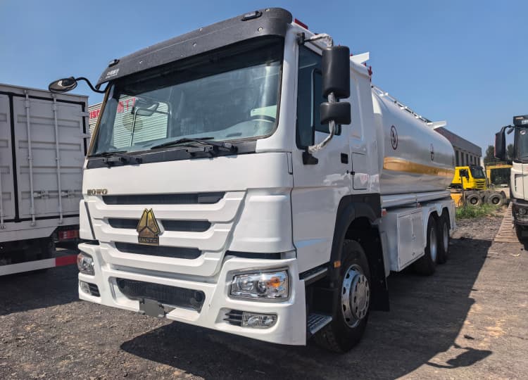 remanufactured howo fuel tanker truck