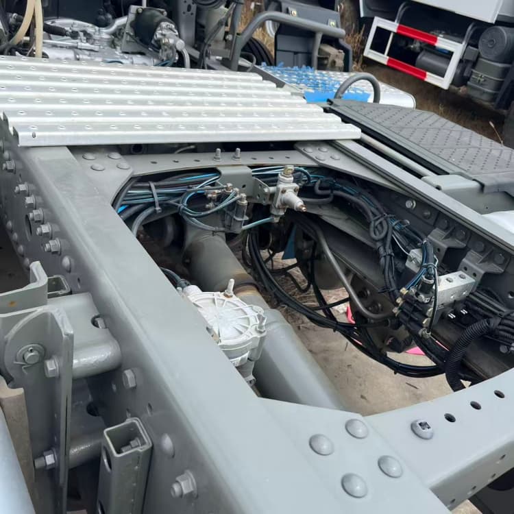 Reman Howo NX 4×2 Truck Tractor Head 5 reman truck tractor howo nx tractor head