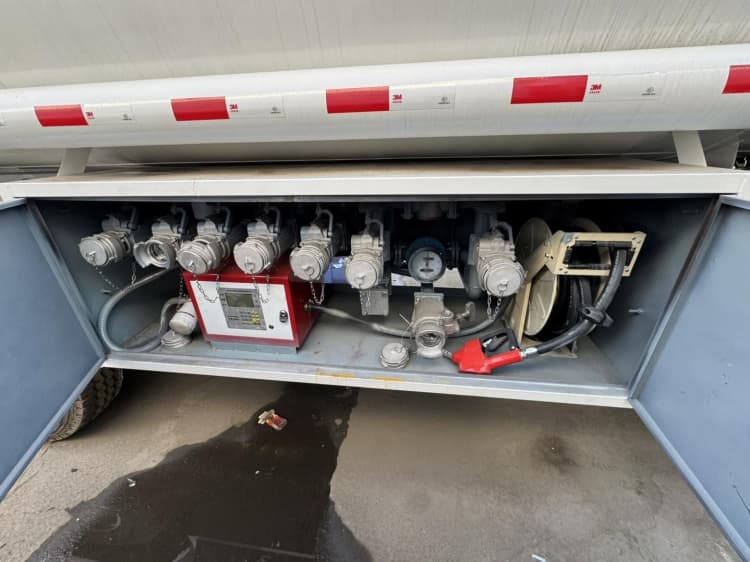 reman fuel tanker truck | reman lorry tanker