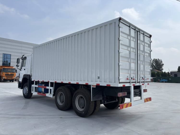 Reman Howo 371 Cargo Box Truck 6×4 3 reman cargo van truck | reman box truck