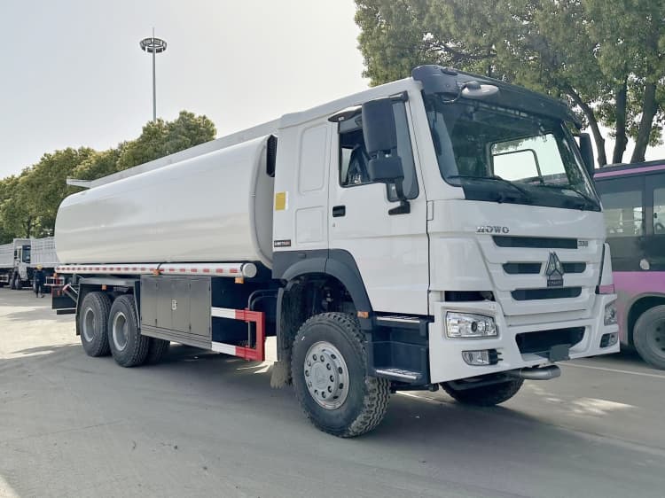 reman water bowser truck | reman lorry water tanker
