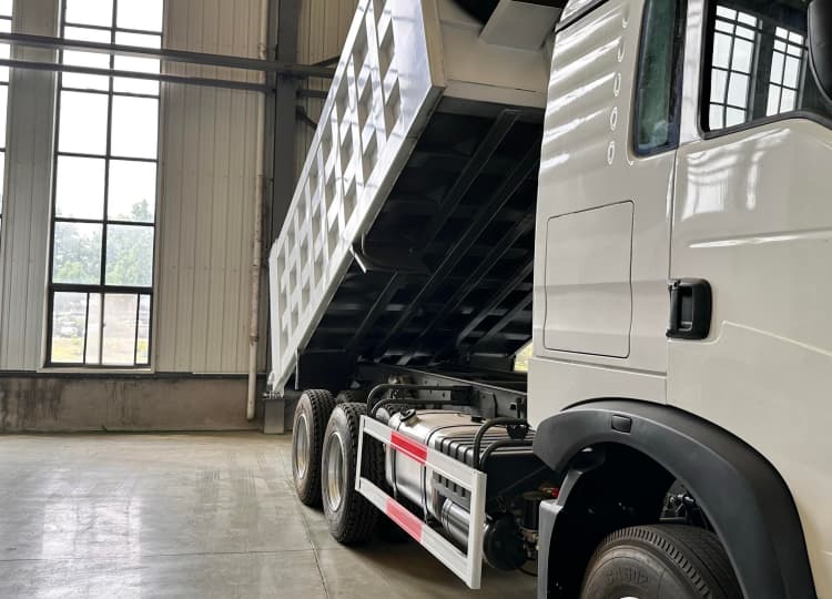 Heavy Reman Howo TX 380 Tipper Truck 6×4 3 reman tipper truck 6x4 | reman tipper price
