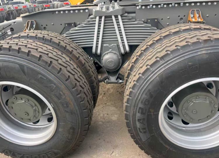 Reman Howo NX 6×4 Tractor Truck 6 reman howo truck tractors | reman howo sinotruk nx | reman sinotrucks