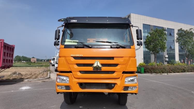 Reman Howo Dump Tipper Truck 8×4 4 reman heavy duty dump trucks for sale