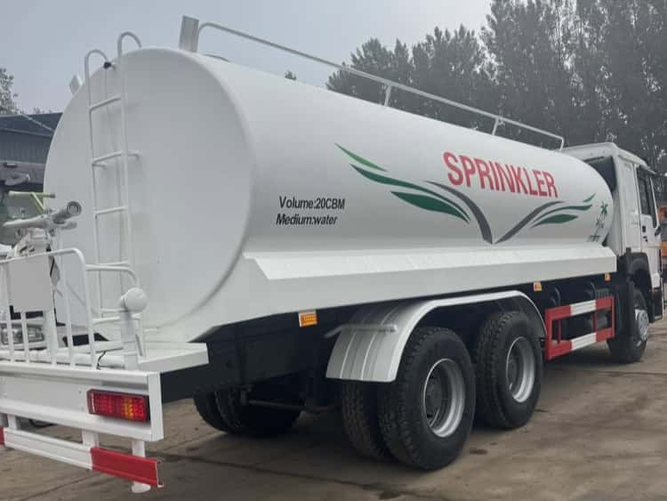 Reman Howo 375 Water Sprinkler Truck 20CBM 6×4 4 reman water tank truck for sale | reman howo water sprinkler truck