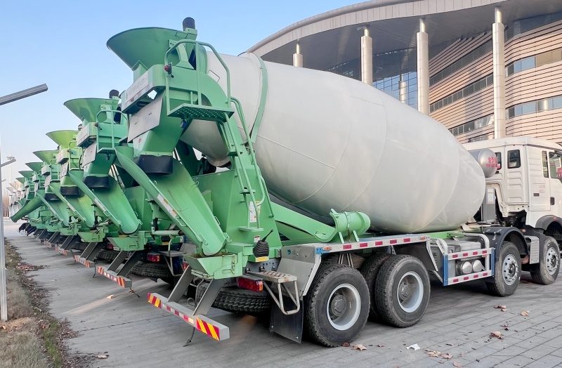 reman concrete truck price | reman sinotruk concrete mixer