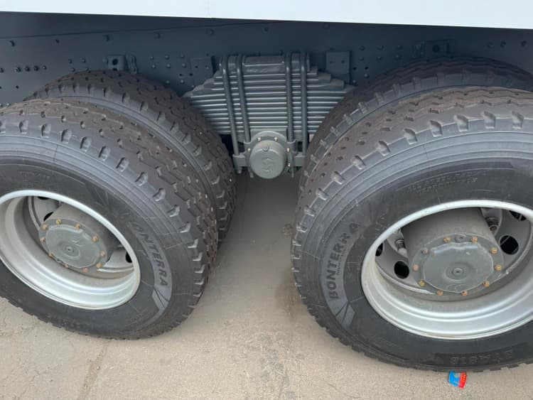 The Biggest Benefit of Standard Reman Trucks: Near-New Performance at 40% Lower Cost 4 The Biggest Benefit of Standard Reman Trucks: Near-New Performance at 40% Lower Cost