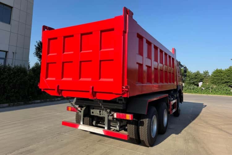 What Buyers Need to Know Before Purchasing a Reman Lorry? 2 What Buyers Need to Know Before Purchasing a Reman Lorry?