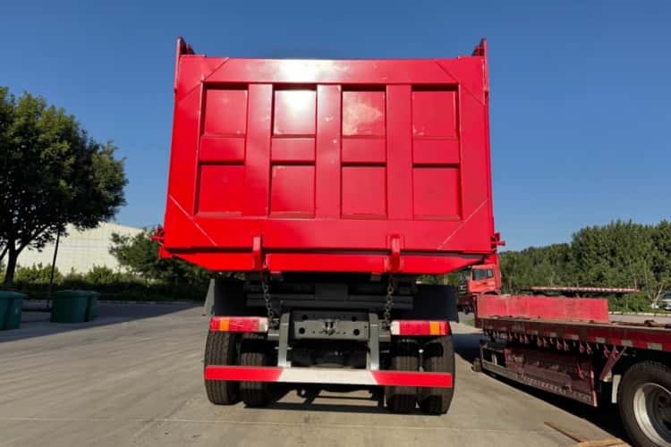 What Buyers Need to Know Before Purchasing a Reman Lorry? 3 What Buyers Need to Know Before Purchasing a Reman Lorry?